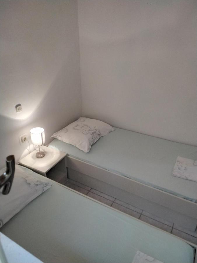 Apartmani Erceg Jadrija Kültér fotó